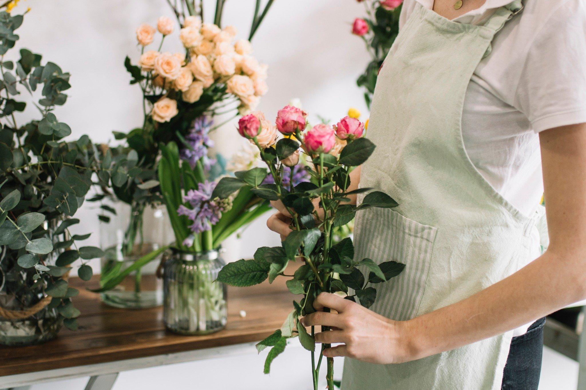 Flower Shops & Plant Nurseries